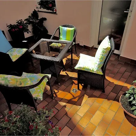 Haus Berlin Alojamento de Acomodação e Pequeno-almoço Kaub